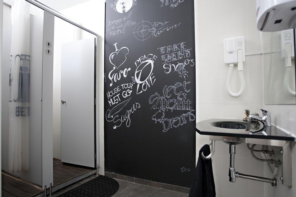 Baixa Terrace Hostel Фару Экстерьер фото